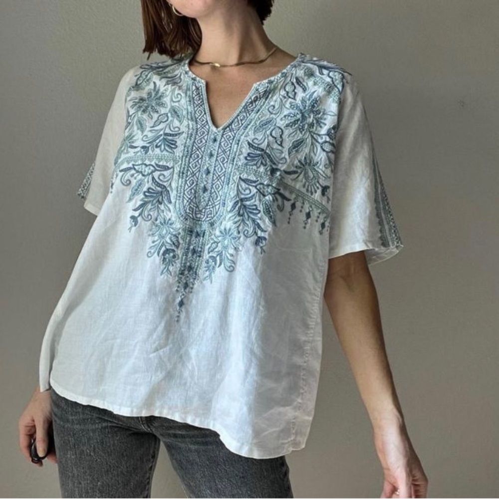Johnny was embroidered linen top